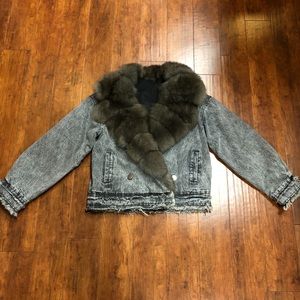 Denim coat with real fox fur